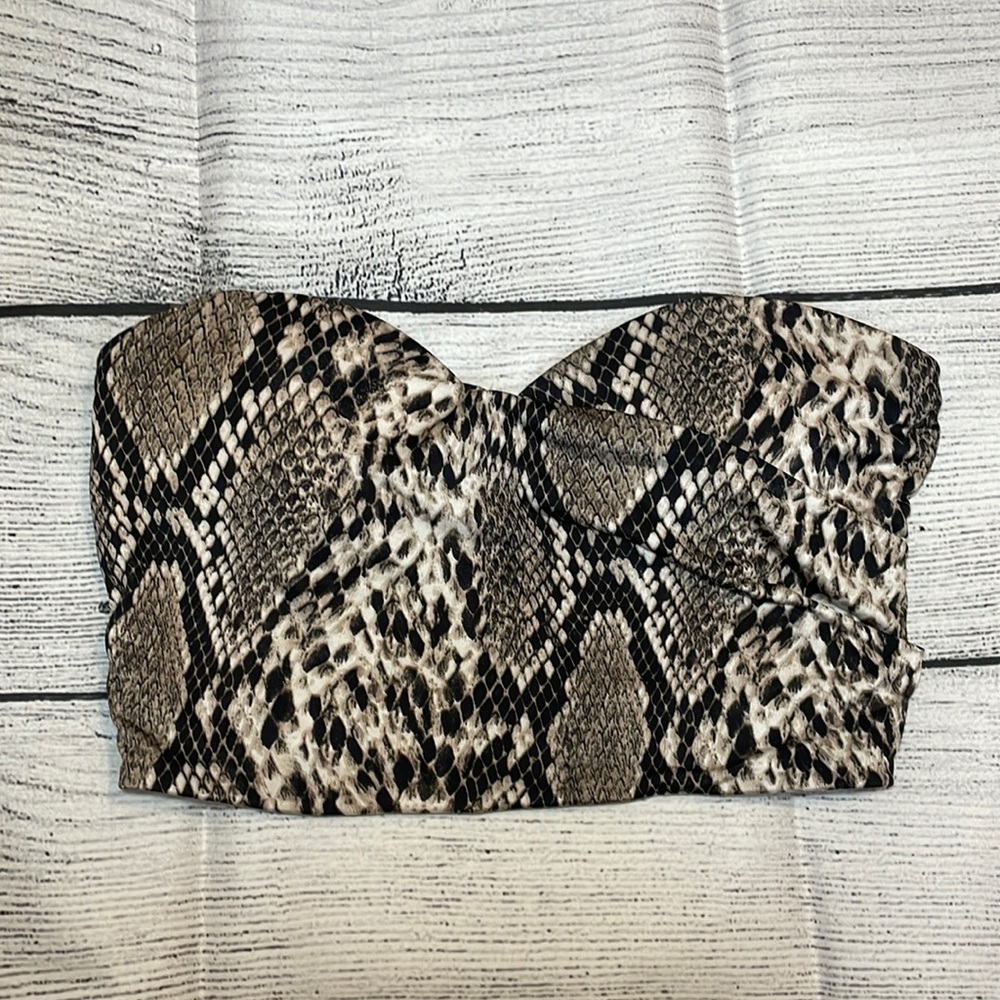 Windsor snake tub top